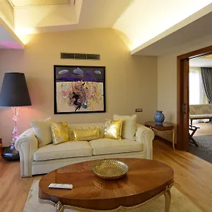 Warwick 4*, Ankara Turkey